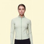 Chaqueta de Entrenamiento Verde con Cuello Alto | Premium