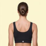 Top Deportivo de Compresión Negro | Acabados Premium - Image 2